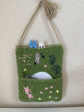 Studio Ghibli My Neighbor Totoro Ghibli Park Reversible Shoulder Bag Green NWOT
